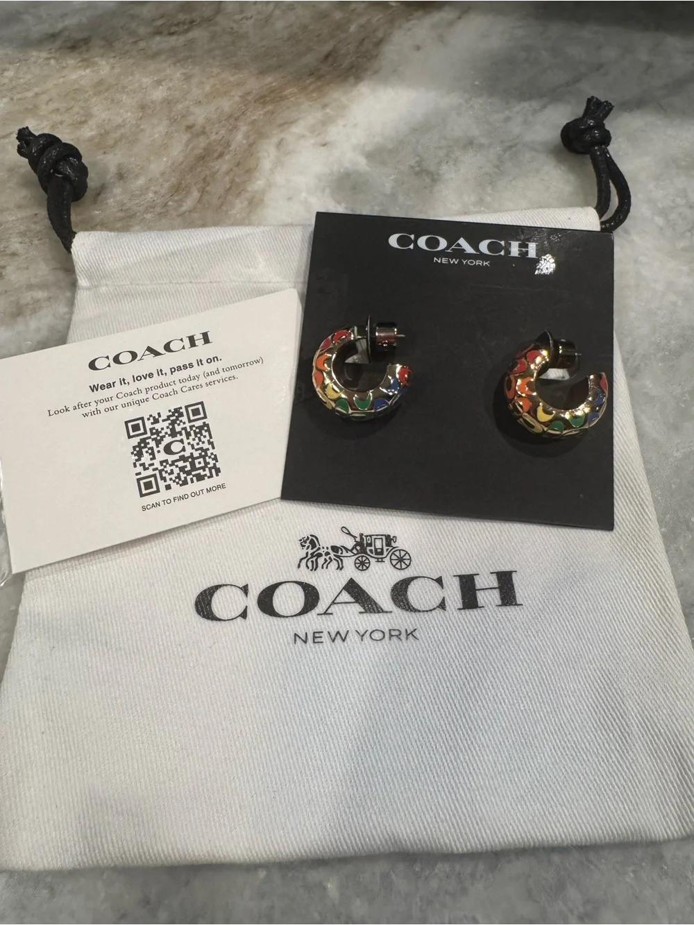 LOW START NWT COACH Multicolor C Logo Earrings GORGEOUS Comes w/ Coach Dusty - Picture 4 of 4
